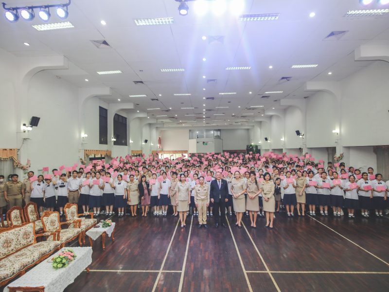 บรรยากาศการรับใบประกาศนียบัตรชั้น ม.3 วันศุกร์ที่ 31 มีนาคม 2566