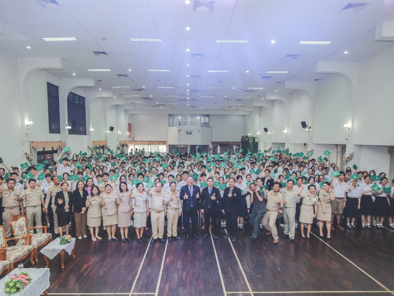 บรรยากาศการรับใบประกาศนียบัตรชั้น ม.6 วันศุกร์ที่ 31 มีนาคม 2566