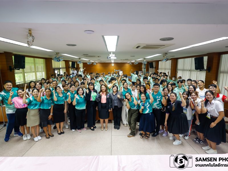 กิจกรรมค่ายภาษาไทย โครงการยกระดับผลสัมฤทธิ์ทางการเรียนของผู้เรียนสู่ความเป็นเลิศ ปีการศึกษา 2567 วันอังคารที่ 11 มีนาคม 2568