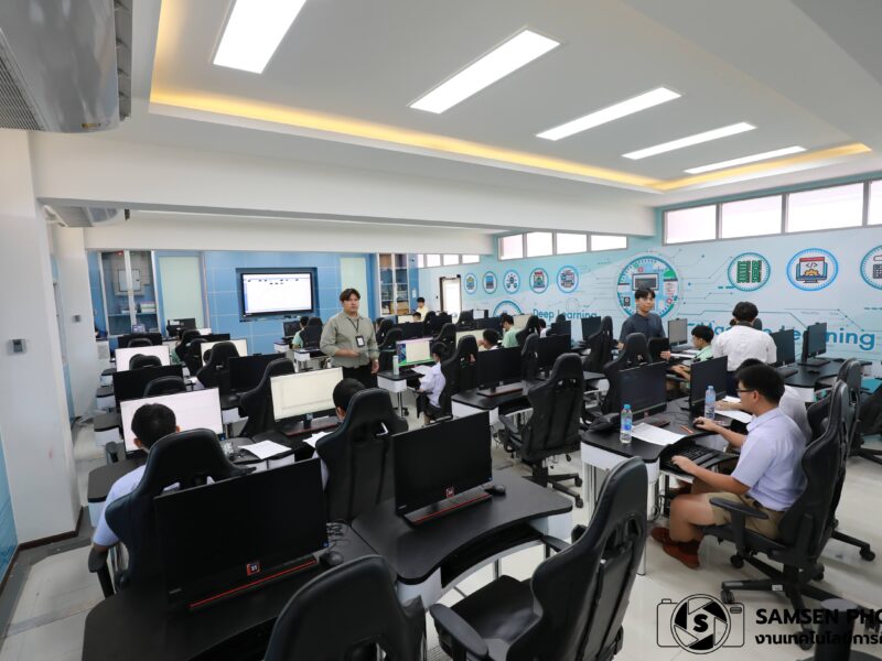 การแข่งขันเขียนโปรแกรมคอมพิวเตอร์ ระดับมัธยมศึกษาตอนต้นและตอนปลาย (Coding Challenge 2025) วันจันทร์ที่ 4 สิงหาคม 2568