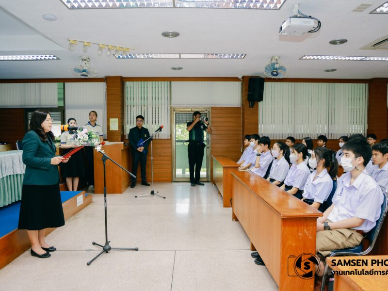 พิธีปฐมนิเทศค่ายโอลิมปิกวิชาการ สอวน. วิชาดาราศาสตร์ และภูมิศาสตร์ ค่ายที่ 2 ปีการศึกษา 2568 ศูนย์โรงเรียนสามเสนวิทยาลัย วันที่ 10 มีนาคม 2569