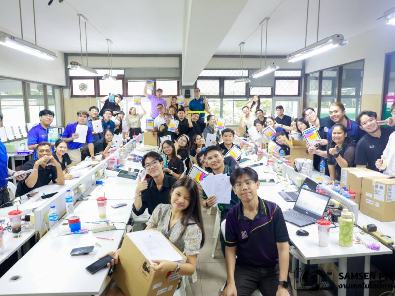 การตรวจรับอุปกรณ์การเรียนการสอนสำหรับครูและนักเรียน (iPad เพื่อการศึกษา) ภายใต้โครงการส่งเสริมการเรียนรู้ขั้นพื้นฐานทุกที่ทุกเวลา  ณ โรงเรียนสามเสนวิทยาลัย วันพฤหัสบดีที่ 12 มีนาคม 2569