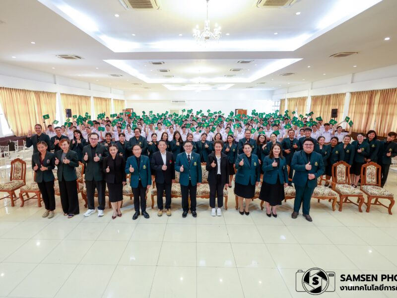 ภาพบรรยากาศ พิธีมอบประกาศนียบัตรแก่ผู้สำเร็จการศึกษา ปีการศึกษา 2568 ชั้นมัธยมศึกษาปีที่ 6 วันอังคารที่ 31 มีนาคม 2569